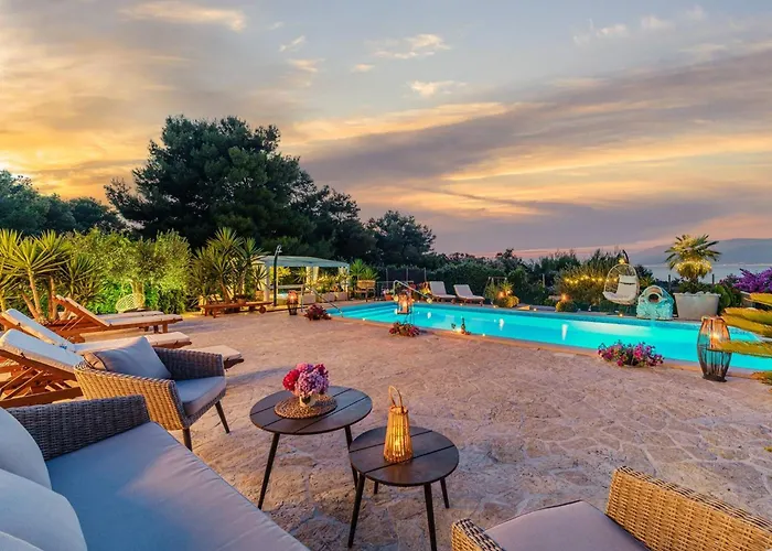 Beachfront House Mir With Private Pool And Jacuzzi Right At The In Beautiful Bay In Mirca - Brac *