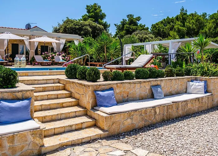Beachfront House Mir With Private Pool And Jacuzzi Right At The In Beautiful Bay In Mirca - Brac * Mirce