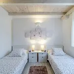 Villa Beachfront House Mir Brac Near Supetar With Pool And Jacuzzi Mirce