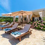 Beachfront House Mir Brac Near Supetar With Pool And Jacuzzi *
