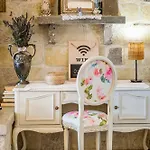 Beachfront House Mir Brac Near Supetar With Pool And Jacuzzi *