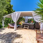 Villa Beachfront House Mir Brac Near Supetar With Pool And Jacuzzi