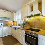 Villa Beachfront House Mir Brac Near Supetar With Pool And Jacuzzi *